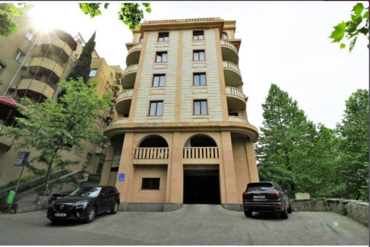 Sunset Tbilisi Luxury Aparthotel Экстерьер фото